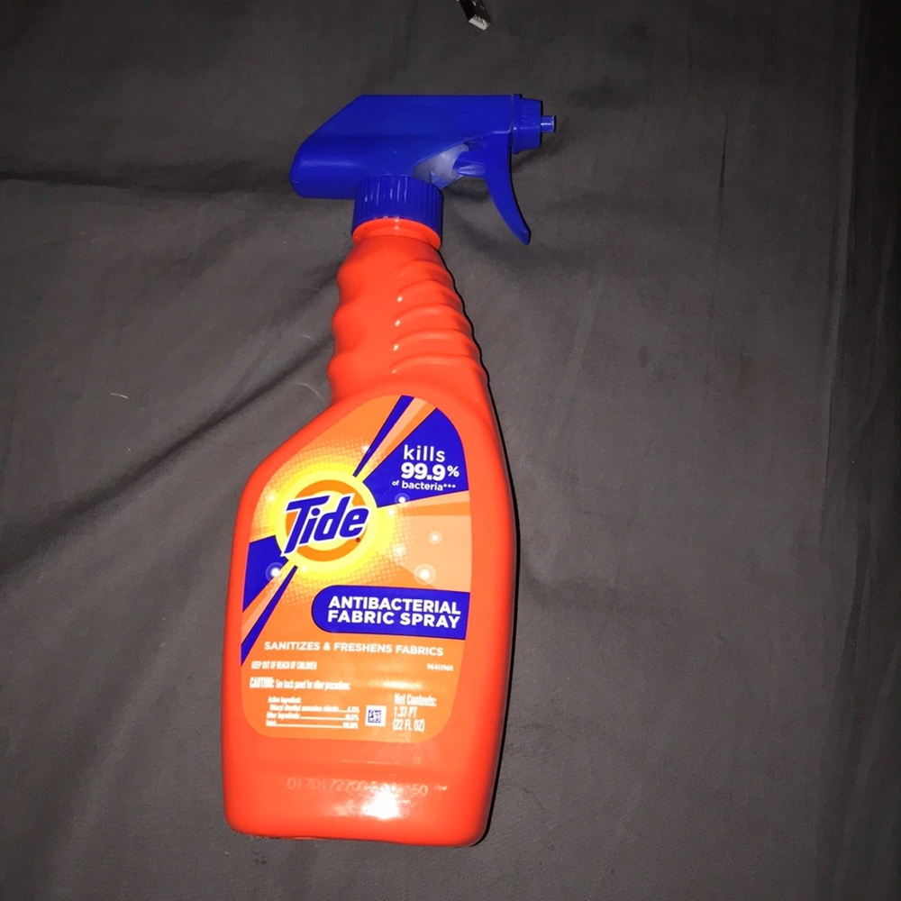Tide fabric laundry refresher spray 22 oz